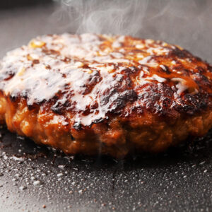 お肉のプロ達が編み出した！近江牛ミンチで作る究極のハンバーグのレシピとは？